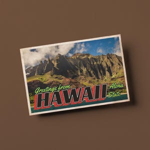Vintage Style Postcard – Greetings From Hawaii