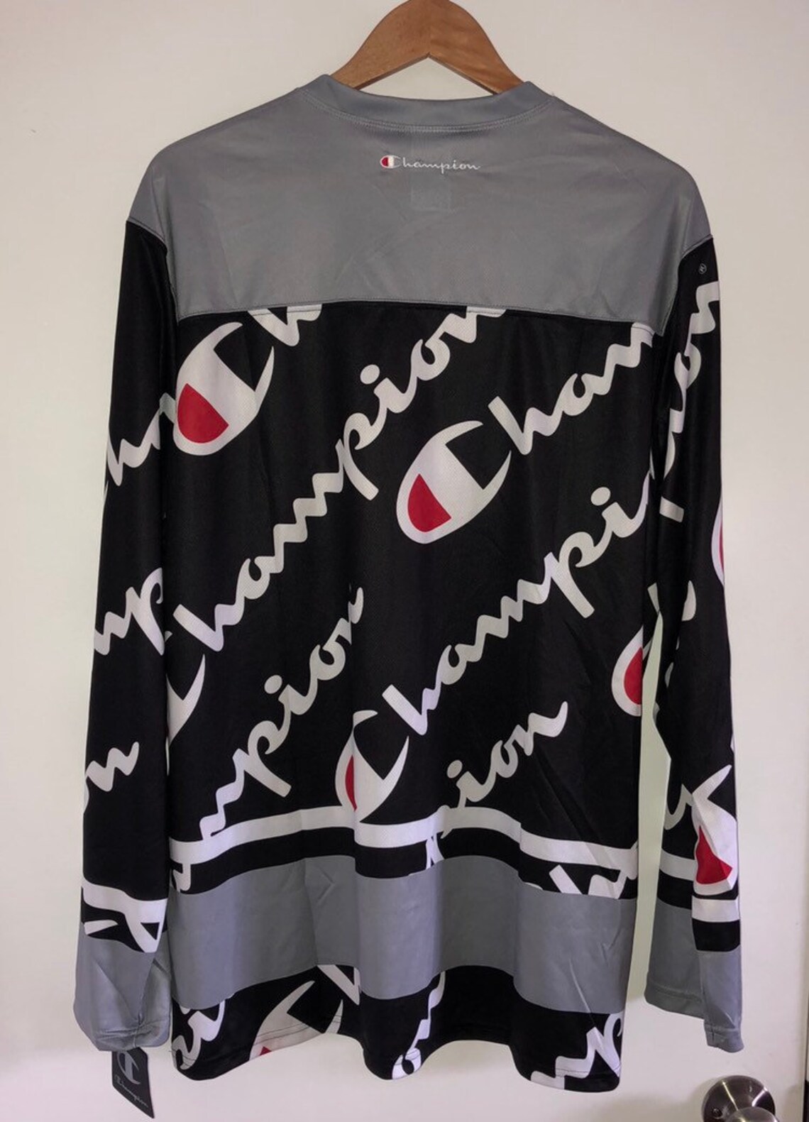 champion longsleeve