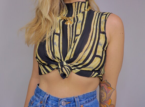 Vintage Sleeveless Turtleneck - 1990s to Y2K - Rib
