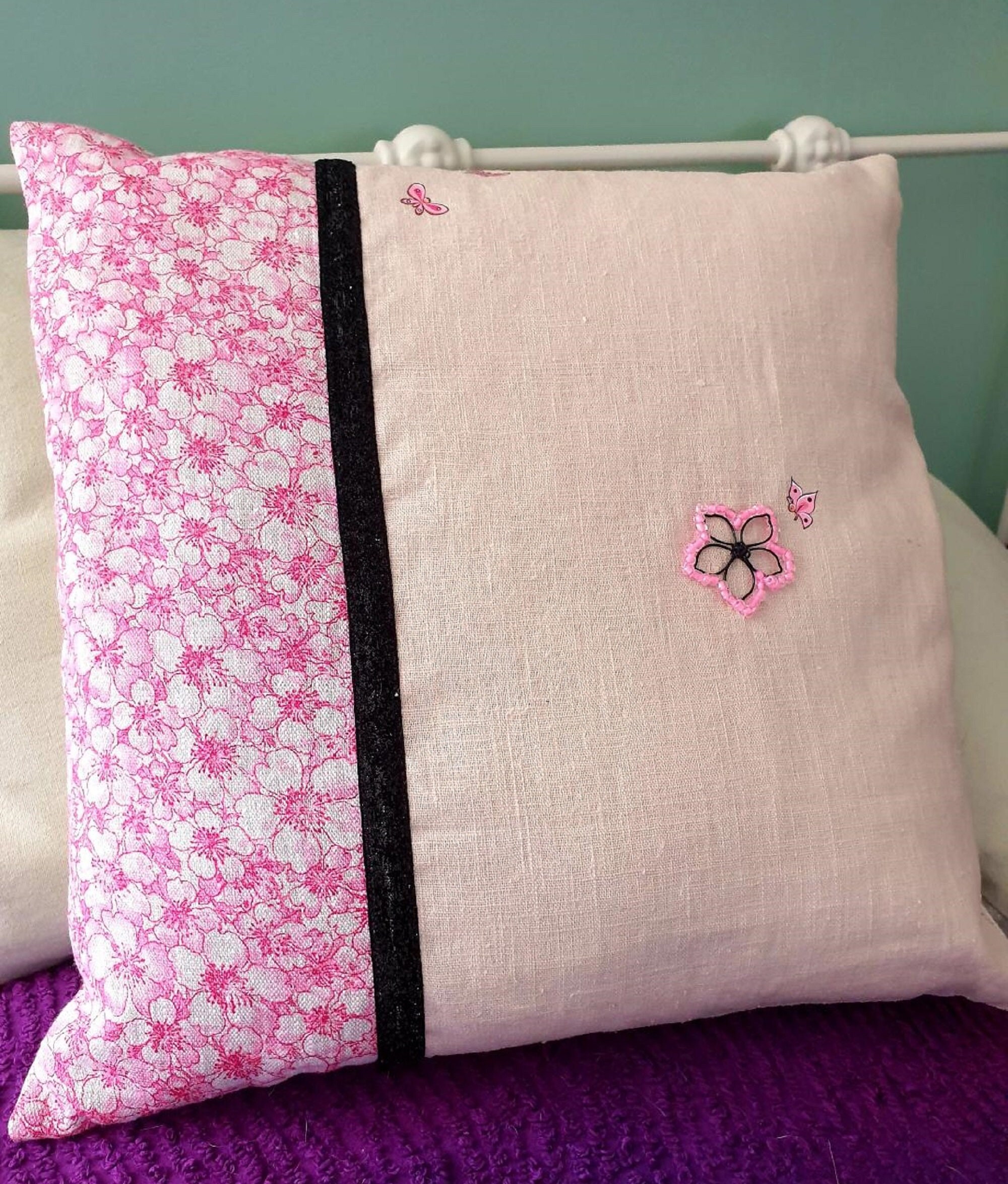 Coussin Lin 40x40cm, Création Unique , Coussin d'intérieur Pour Une Déco Chic et Originale, Entièrem