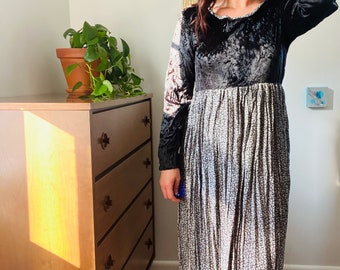 1990s Vintage Floral and Black Velvet Long Sleeve Crinkle Maxi Dress