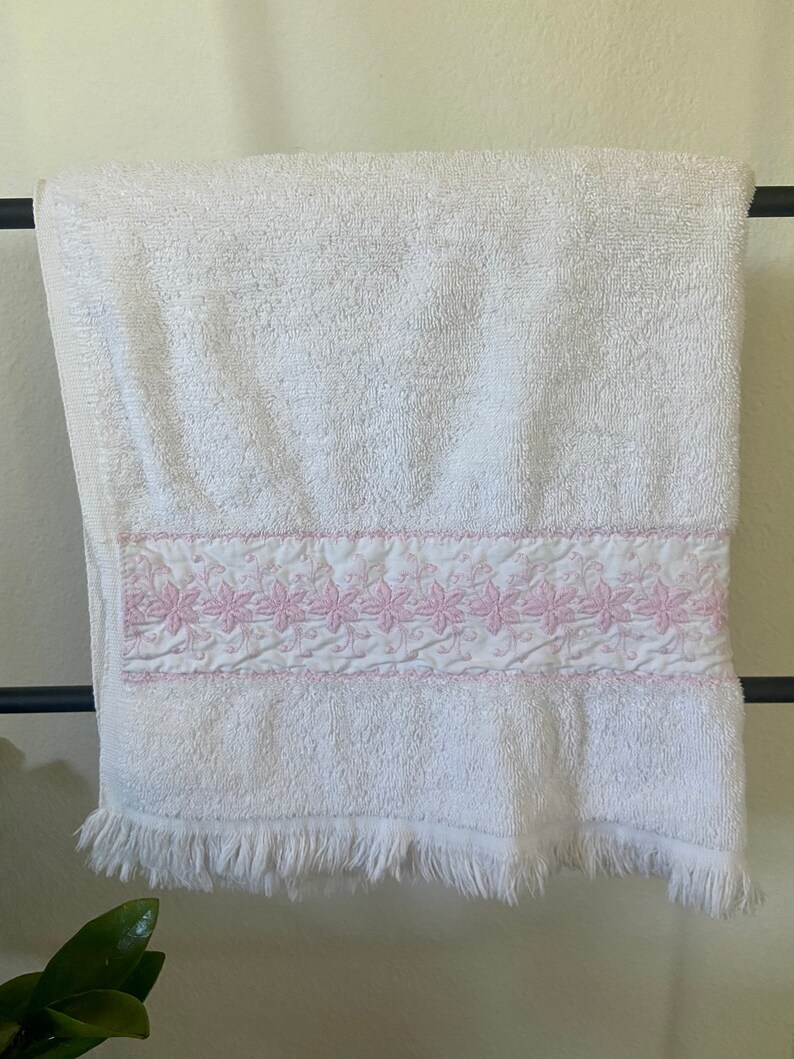 Vintage Wamsutta Heritage Towels White & Pink Cotton Floral Etsy