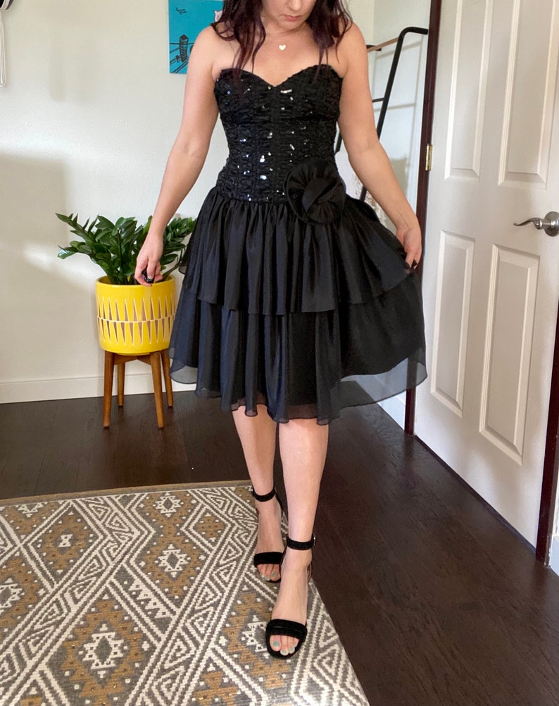1980s Vintage TD4 by Eletra Strapless Tiered Sequin LBD Party Dress Cocktail Dress Prom Dress