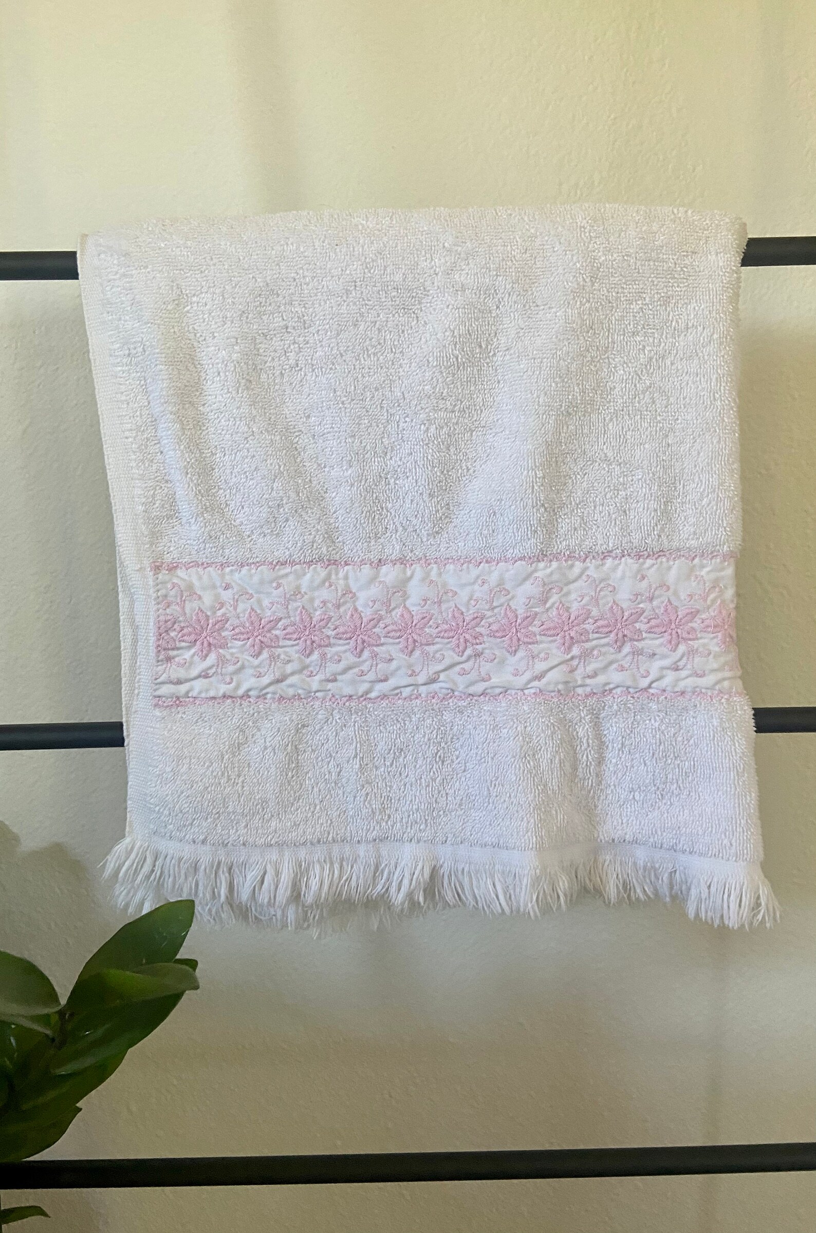 Vintage Wamsutta Heritage Towels White & Pink Cotton Floral Etsy