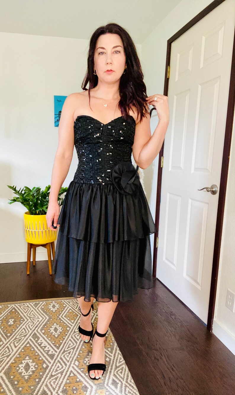 1980s Vintage TD4 by Eletra Strapless Tiered Sequin LBD Party Dress Cocktail Dress Prom Dress