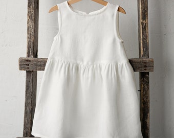 Robe à smocks blanche, Robe sans manches en lin, Différentes broderies, Robe d'été pour fille, Robe de demoiselle d'honneur, Robe pour fille en lin