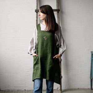 Forest Green Christmas Japanese Apron, Linen Pinafore, Linen Apron, Christmas Apron, Personalized Gift, Apron for Women, Christmas Gift