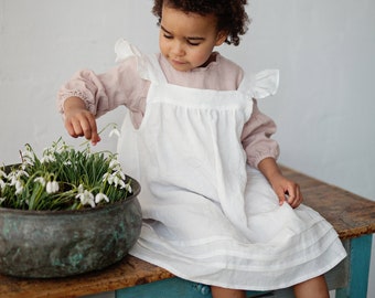 Robe Pinafore à dos ouvert blanc, Pinafore Girls, Tablier de bébé, Robe de fille à fleurs, Pinafore en lin, Robe de fille, Robe de mariée pour filles