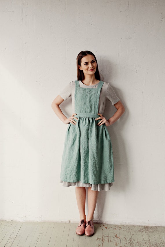 stores that sell flapper dresses