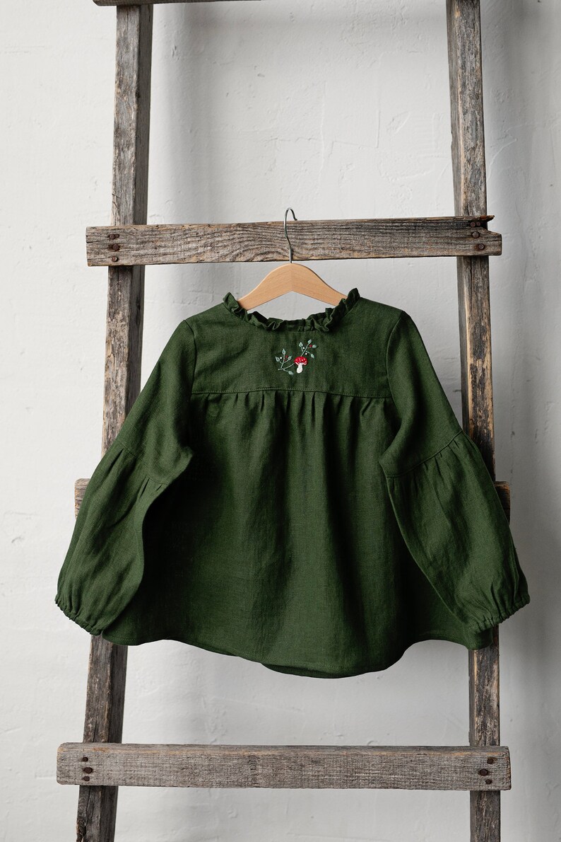 Forest Green Short Ruffle Linen Tunic, Linen Shirt for Girls, Long Sleeve Linen Tunic, Girl Linen Top, Baby Shirt, Linen Girl Shirt zdjęcie 5