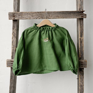 Tunique en lin de parachute vert pomme, différentes broderies, chemise en lin pour les filles, tunique en lin à manches longues, haut en lin fille, chemise bébé image 5