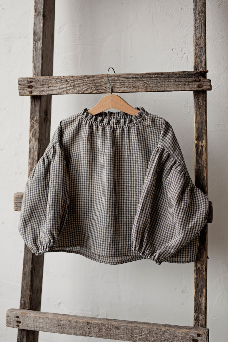 Grey Gingham Parachute Linen Tunic, Different Embroideries, Linen Shirt for Girls, Long Sleeve Linen Tunic, Girl Linen Top, Baby Shirt zdjęcie 1