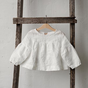 Tunique en lin courte blanche, différentes broderies, chemise en lin pour filles, tunique en lin à manches longues, haut en lin fille, chemise bébé image 3