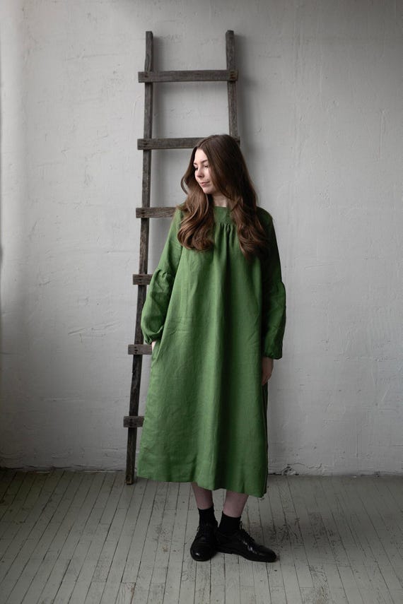 slim fit dress slacks Sofiana Dress In Apple Green Viscose