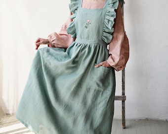 Mint Vintage Linen Apron: Victorian Cottagecore Style