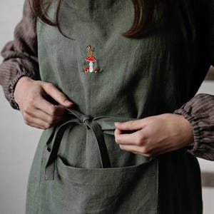 Sage Traditional Apron, Linen Apron, Hand Embroidery, Kitchen Apron, Cooking Apron, Linen Apron for Women, Gift for Women