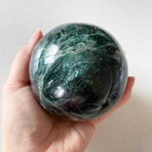 Madagascar Green Apatite Sphere (8cm - 1.08kg)
