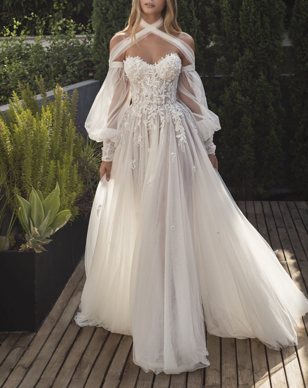Exquisite Bohemian Bridal Gown 3D Lace Flowers Wedding Dress - Etsy