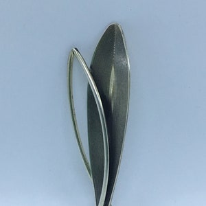 Vintage Beau Sterling Leaf Brooch