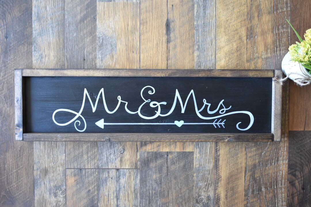 Mr & Mrs Wood Sign -wedding Sign -wood Sign - Wedding Gift - Newlywed ...