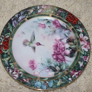 Vintage The Anna&#39;s Hummingbird by Lena Liu Second Issue in the Lena Liu&#39;s Hummingbird Treasury collection WL George fine china 1992