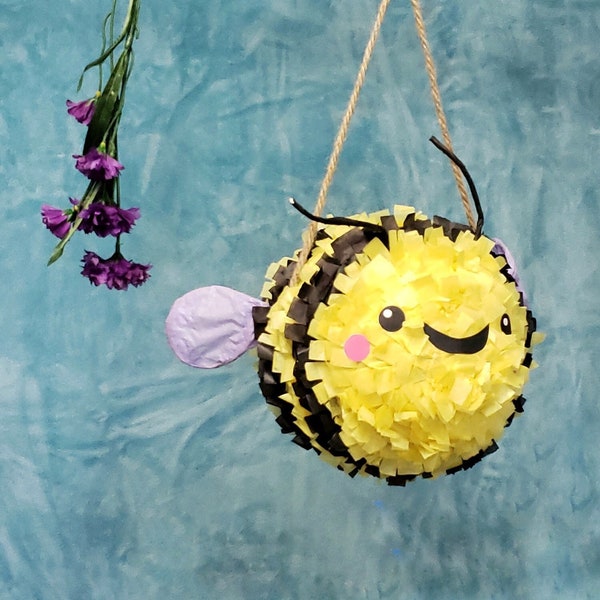 honey bee piñata