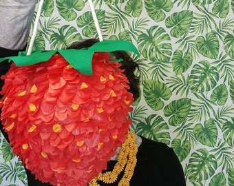 Piñata truskawkowa