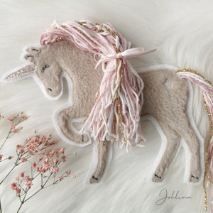 Aufnäher Einhorn beige rosa Applikation Patch von Stickherz Johlina Bild 2