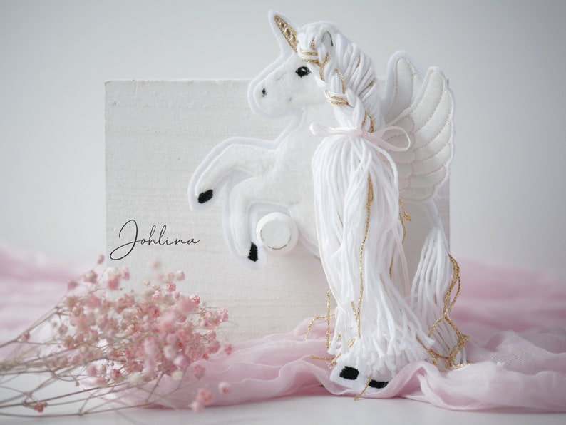 Aufnäher Pegasus Einhorn Applikation Patch von Stickherz Johlina Elfenbein