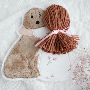 Aufnäher Hundeliebe Hund Mädchen braune Haare Patch Stickherz