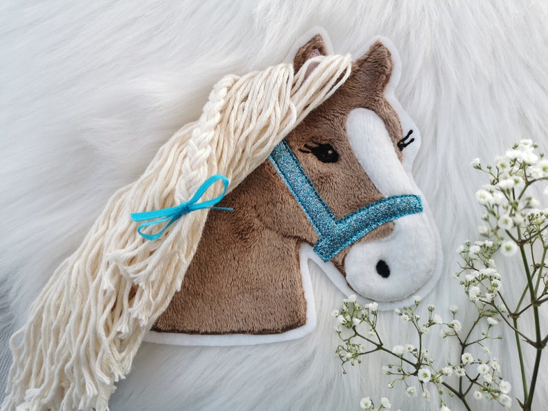 Aufnäher Pferd Applikation Pony Lulu mittelbraun Patch von Johlina Stickherz Glitzerhalfter rosa Silber aqua aqua