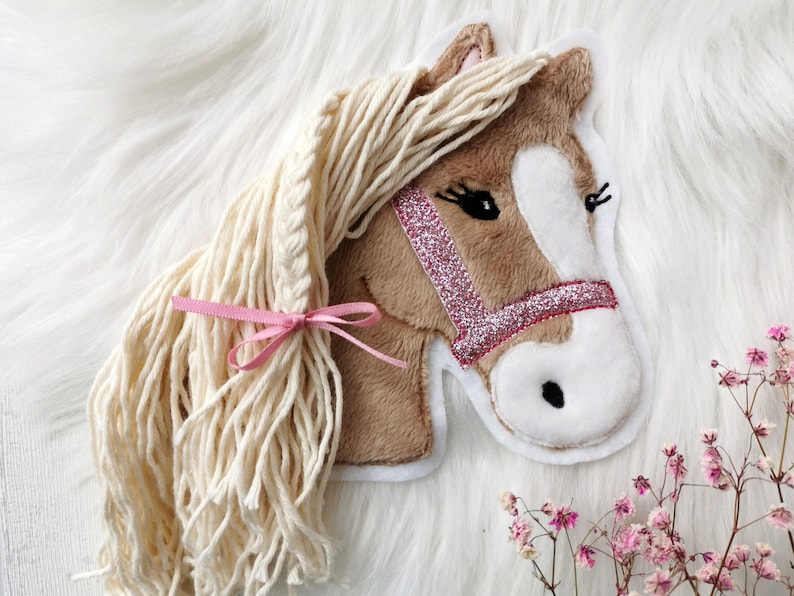 Aufnäher Pferd Applikation Pony Lulu mittelbraun Patch von Johlina Stickherz Glitzerhalfter rosa Silber aqua rosa