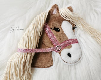 Aufnäher Pferd Pony Lulu Mit Zügel Mittelbraun Applikation Aufbügler Patches Von Johlina Stickherz Glitzer