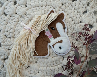 Aufnäher Pferd Applikation Pony Lulu Blütenstickerei Johlina Stickherz