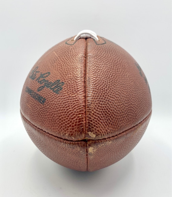 ボール Wilson NFL Authentic Game Ball s-l1200.jpg