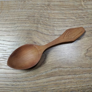 Pear eating spoon