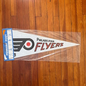 Vintage 1970s Philadelphia Flyers Pennant - Deadstock in Original Packaging - NHL Felt Banner