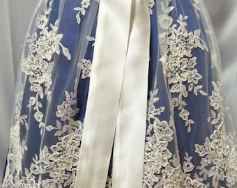 Bridal dirndl apron "Lisa" ivory, lace, satin ribbon, bridal apron