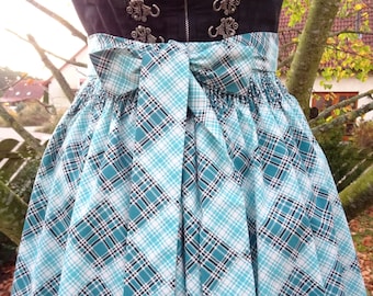 Dirndl apron "Scottish"