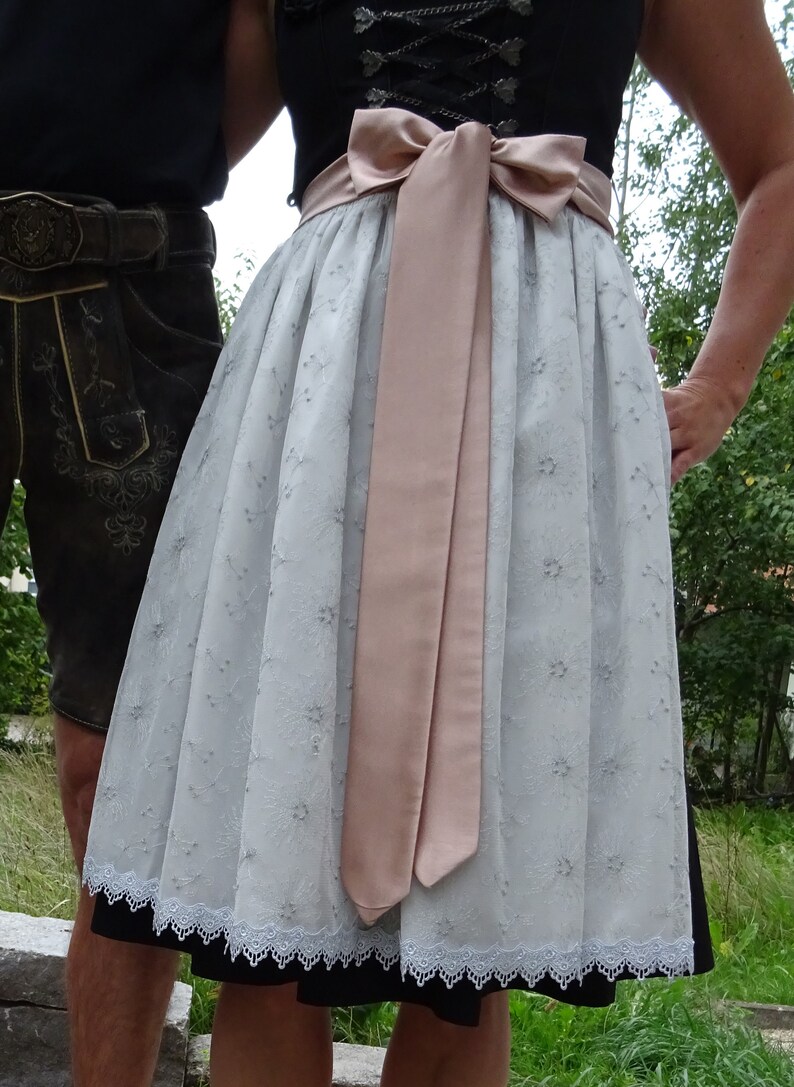 dirndl apron married