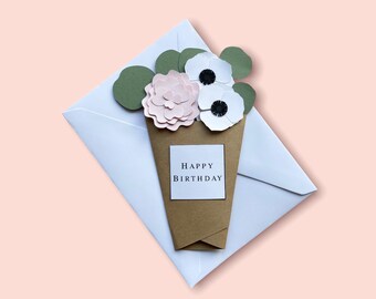 Floral Bouquet Happy Birthday Card, Flower Card for Mom, Card for Girlfriend / Wife