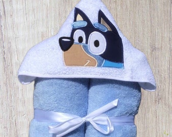 Bluey hooded towels for kids, toddler gift age 2, Christmas stocking stuffer for children, dog bath towel for babies, puppy baby shower gift