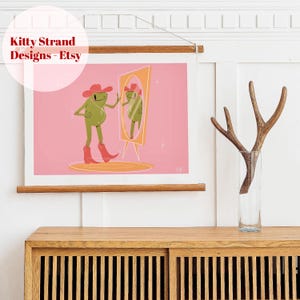 Stampa artistica "Howdy Partner Frog" / Stampa artistica estetica "Orizzontale Frog" / Arte murale rosa / Arte murale Western Gallery / Decorazione Cow Girl / Decorazione Frog