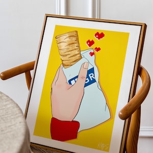 Lámina artística de rollo de salchicha amarilla - Póster gastronómico - Regalo gastronómico - Decoración de pared de cocina retro amarilla - Arte maximalista y peculiar - Póster de arte pop gastronómico