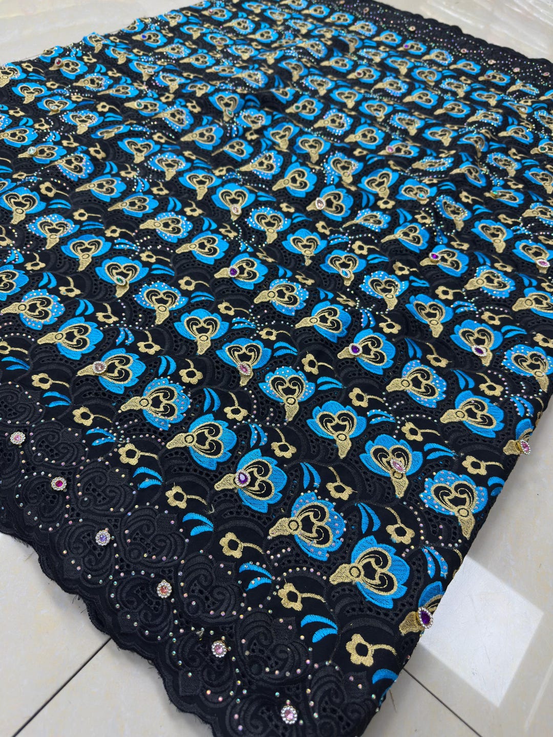 Tela de encaje de algodón africano nigeriano de 5 yardas, tela de gasa suiza  bordada, encaje bordado para mujer, fiesta, verde, negro y verde, nueva -  Etsy México, image size:1080x1440