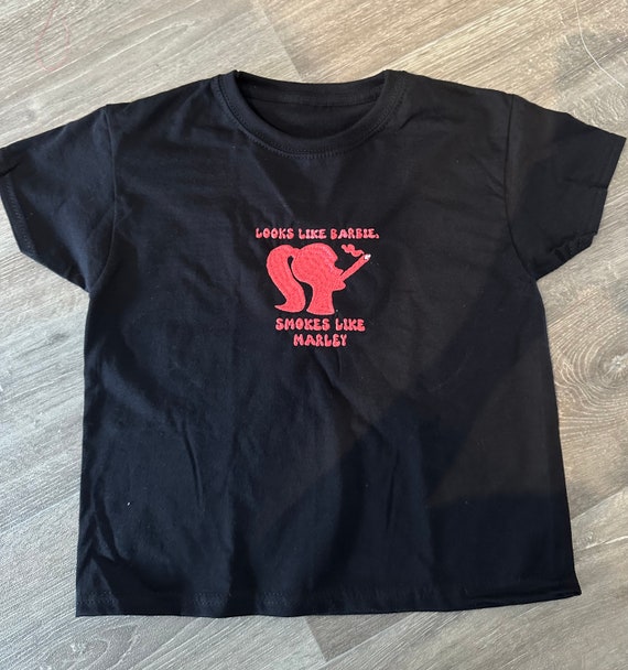 Looks Like Barbie Smokes Like Marley Baby Tee Style Y2k Funny T-shirt Crop  Top
