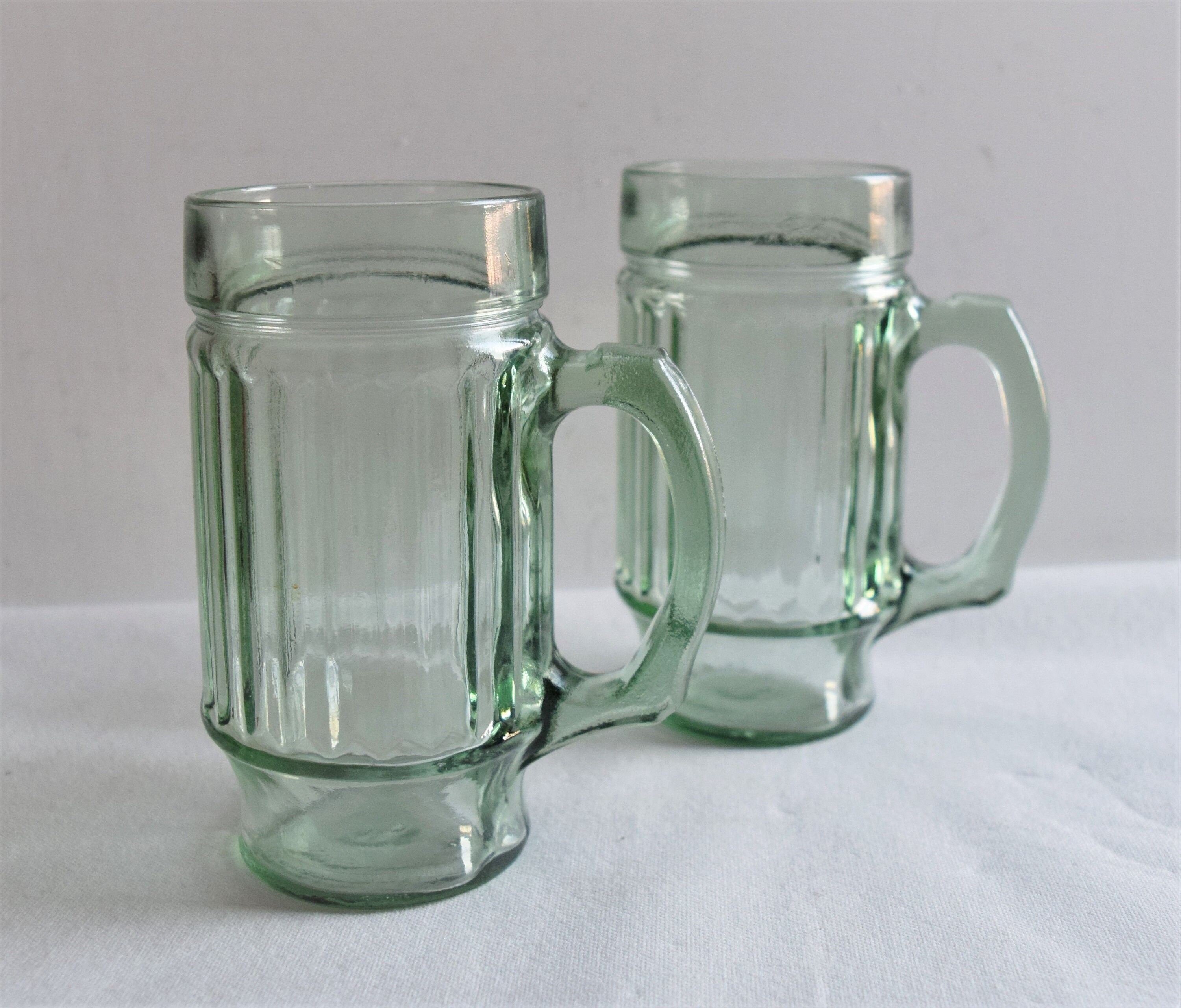 Set of 2 Schmidt Beer Glasses/ Wild Turkey and Bear Motif Glass