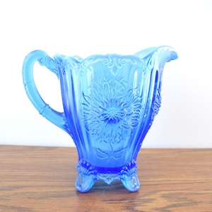 Blue Mosser Glass Dahlia Pitcher Water Dispenser Carnival 48 fl oz