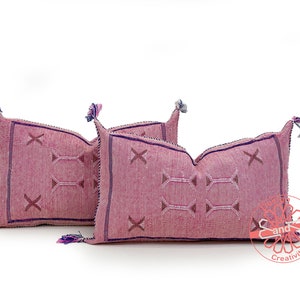 Pink Pillows silk 13x20, meditation pillow, navy lumbar pillow, unique pillows, Moroccan pillow cover, accent pillows, lumbar pillow cover