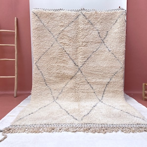 5x8ft - Authentic moroccan rug, handmade rug, luxury wool carpet, tribal carpet, interior design rug, rare wool carpet, 167 cm x 258 cm